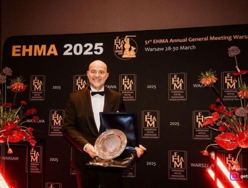 EHAM, Ivica Max Krizmanić
